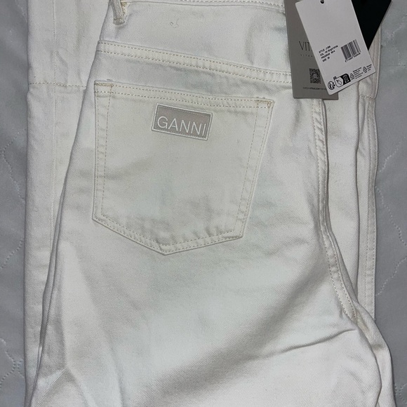 GANNI Mid Rise Wide Leg White Jeans - Picture 5 of 6